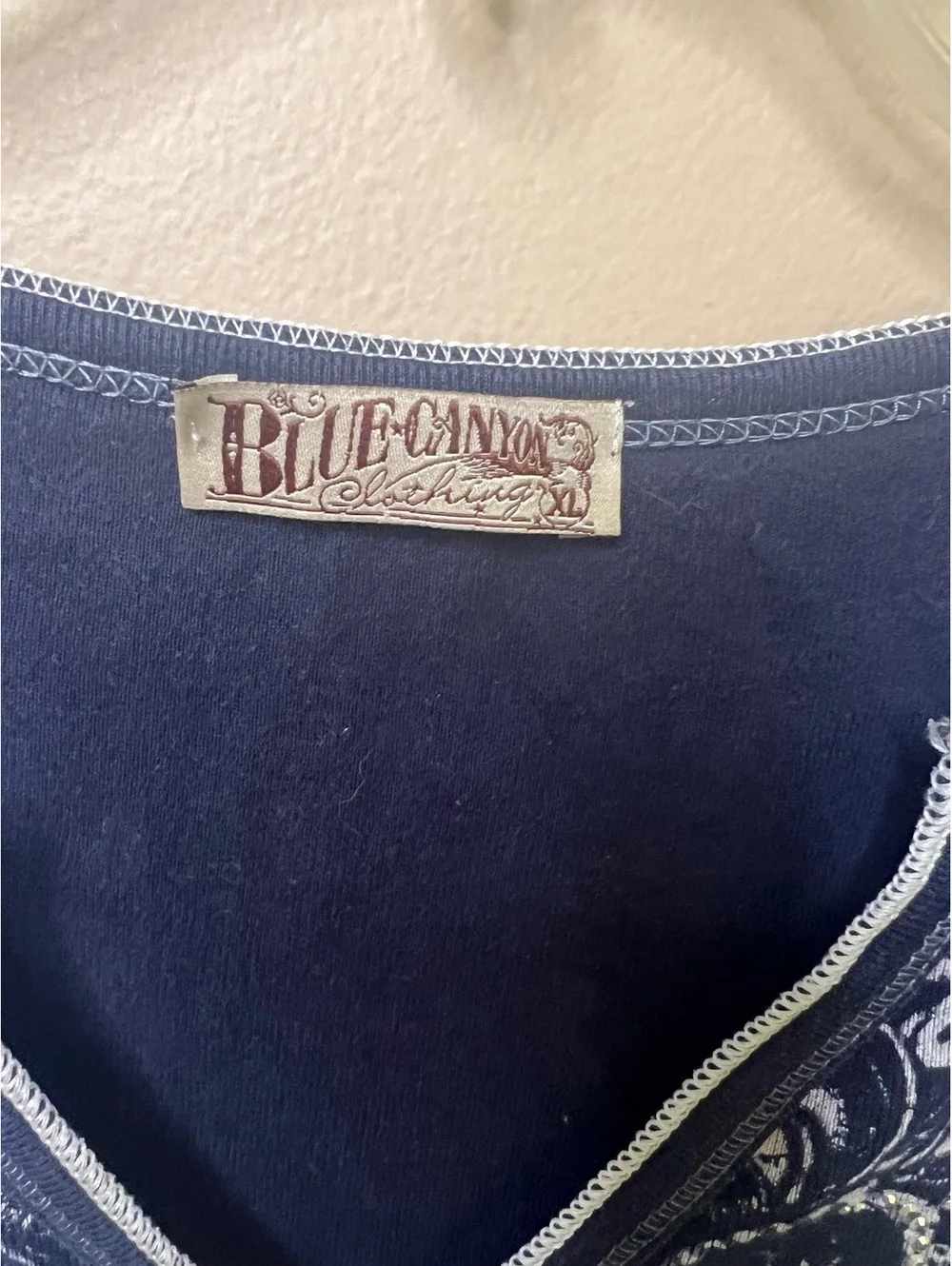 Blue Canyon Y2K Rhinestone Embellished Scroll Print Top XL Navy Gray Stretch